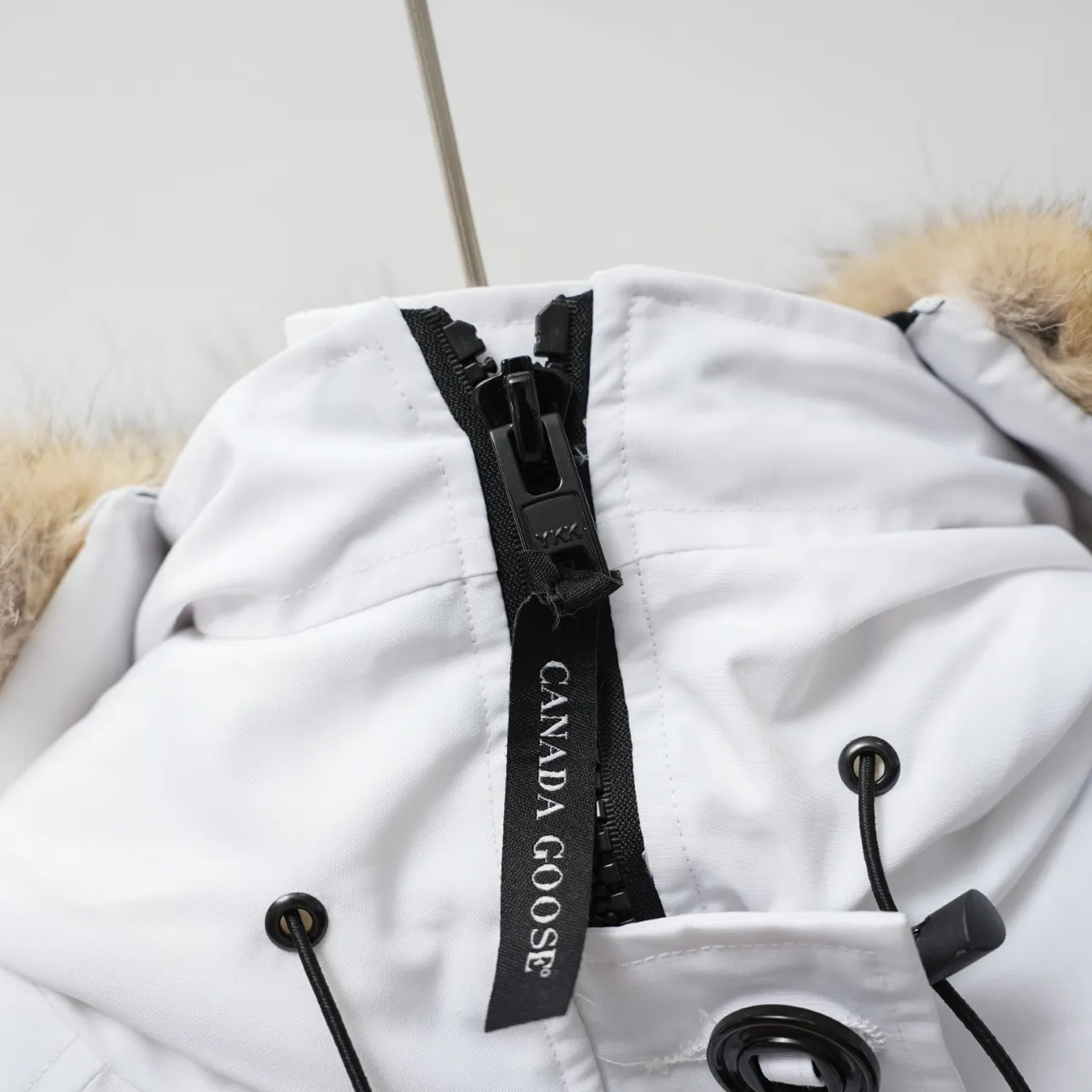P760 CANADA GOOSE丨Canada Goose 02 hooded fur collar down jacket Color: Beichen White Size: XS-XL